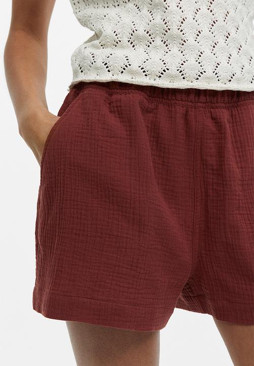 H&M - Crinkled cotton shorts - dark red