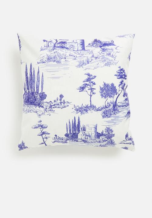 Sixth Floor - Delft printed cushion cover - Blue & White