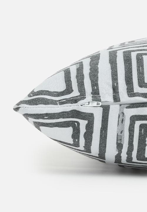 Sixth Floor - Neo printed cushion cover - Black