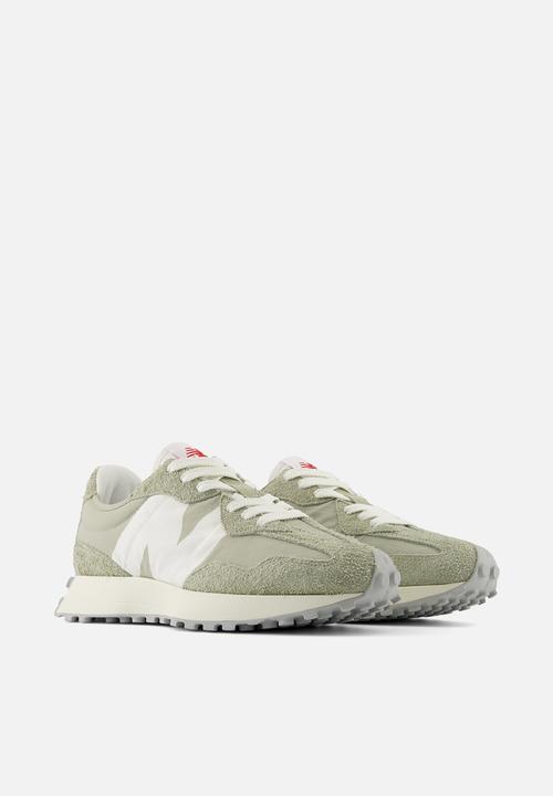 New Balance  - U327 v1