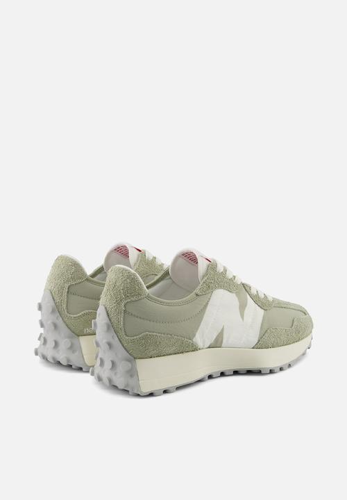 New Balance  - U327 v1
