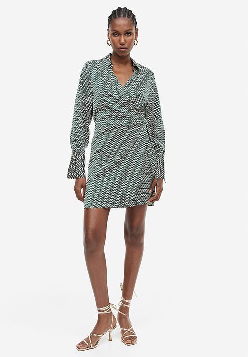 H&M - Satin wrap dress - dark green/patterned
