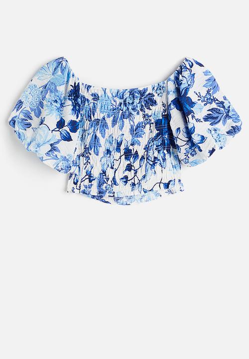 H&M - Smocked off-the-shoulder top - white/blue floral