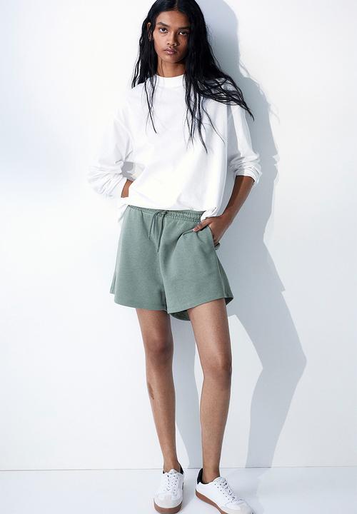 H&M - Sweatshirt shorts - green