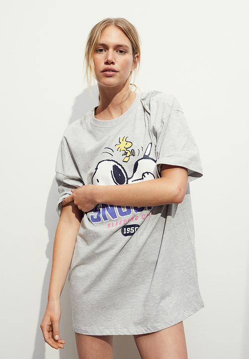 H&M - Oversized printed nightdress - Grey marl Snoopy