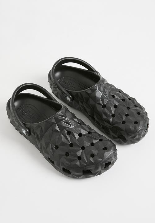 Crocs - Classic Geometric Clog - Black 