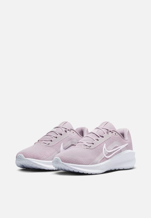 Nike - Downshifter 13