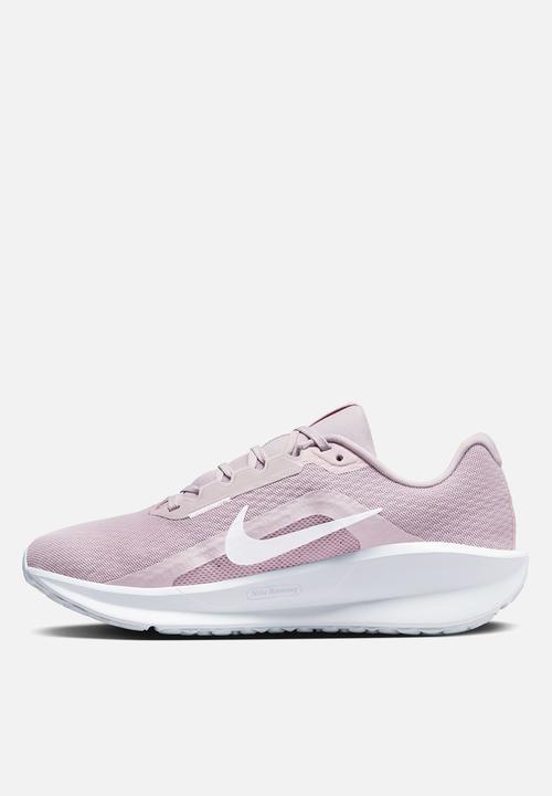 Nike - Downshifter 13