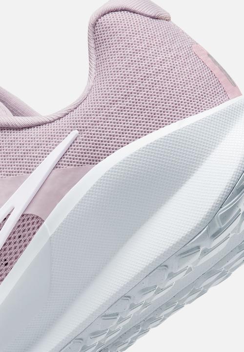 Nike - Downshifter 13