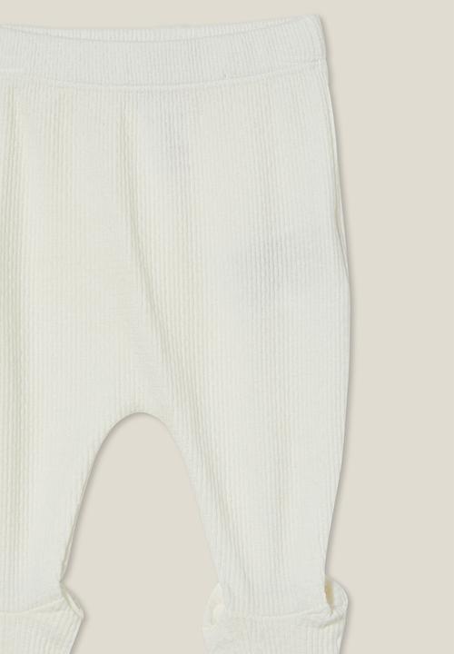 Cotton On - Organic newborn pointelle footed legging - milk