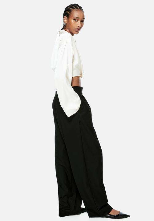 H&M - Cropped satin blouse - beige