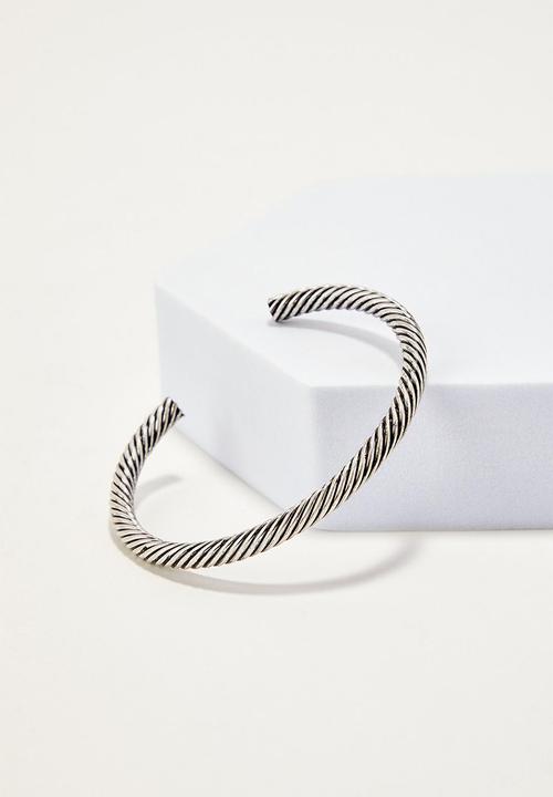 boohooMAN - Embossed bangle bracelet - silver