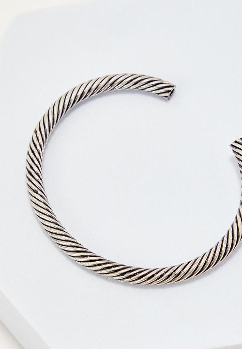 boohooMAN - Embossed bangle bracelet - silver