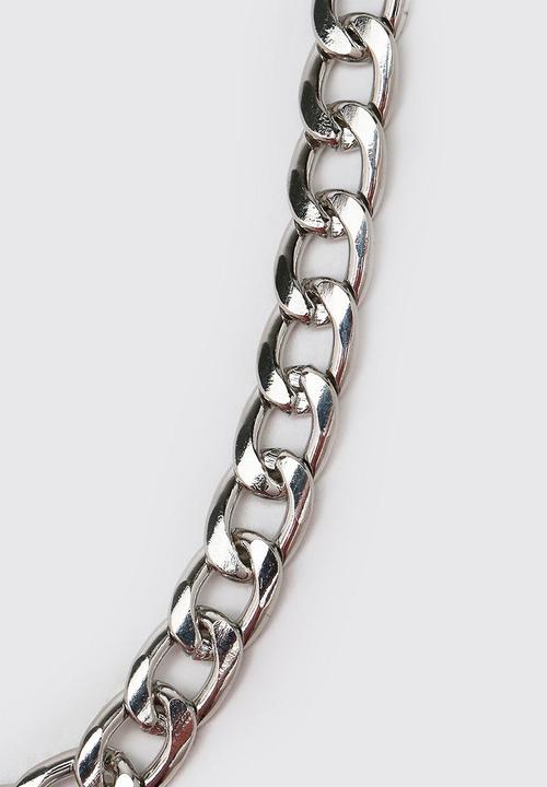 boohooMAN - Short length plain chain necklace - silver