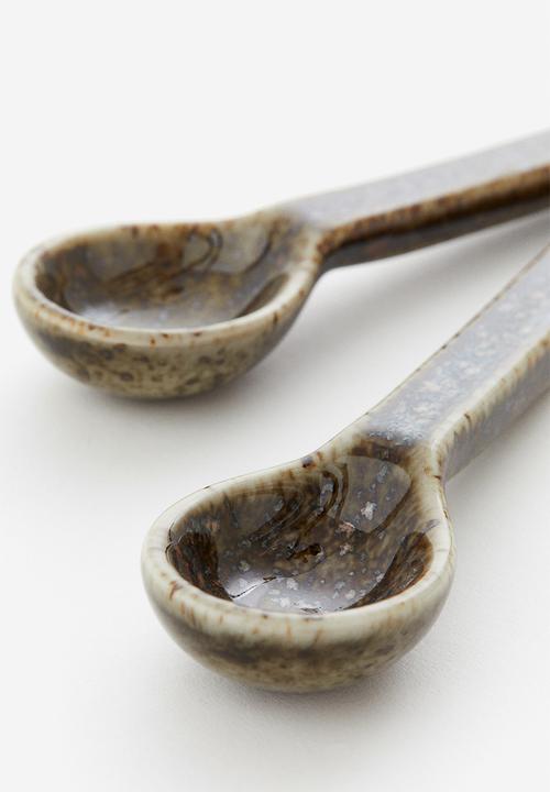 H&M - 2-Pack porcelain spoons - mole speckled