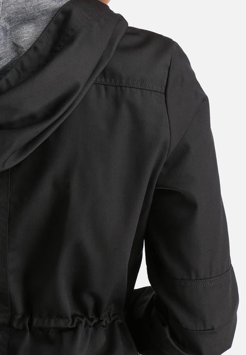Noisy May - Hollow Jacket