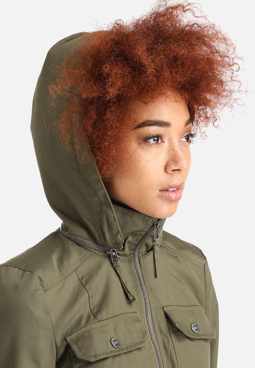 Noisy May - Hollow Jacket