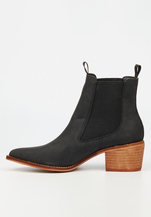 Miss Black - Cooper 4 chelsea boot - black