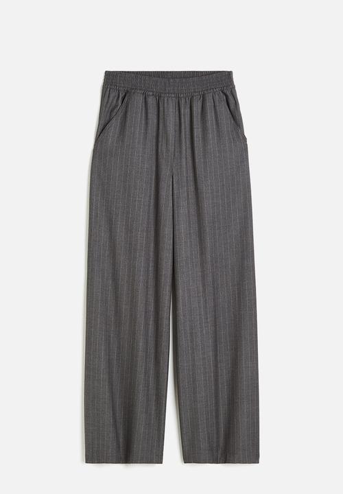 H&M - Wide twill trousers - grey