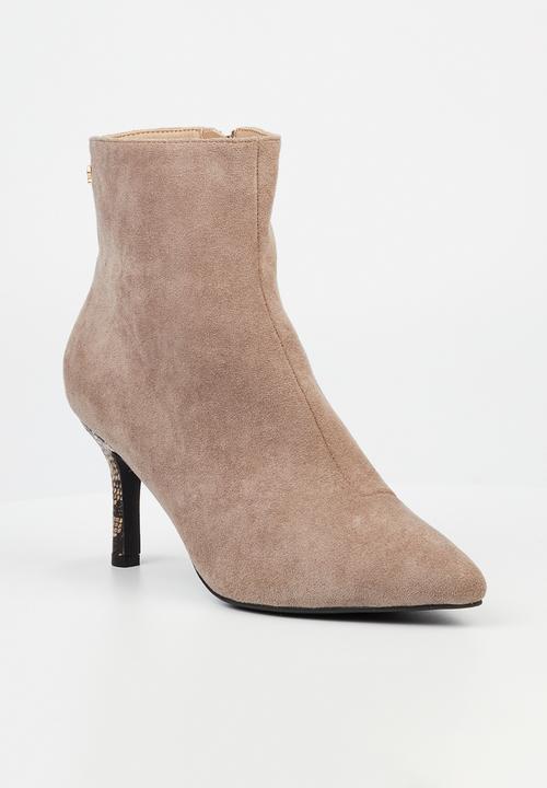 Butterfly Feet - Lively 4 ankle boot - taupe