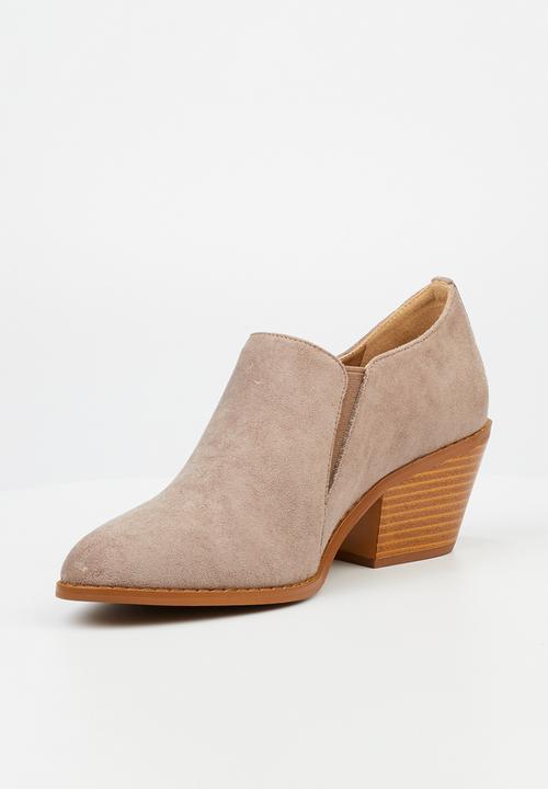 Butterfly Feet - Wren 1 ankle boot - taupe