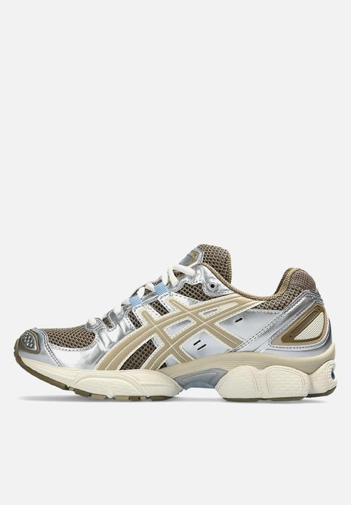 ASICS - Gel-Nimbus 9