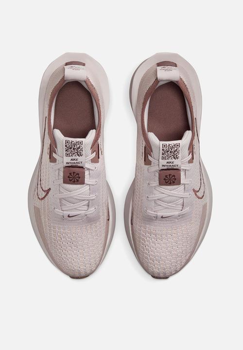 Nike - Nike interact run - platinum violet/smokey mauve
