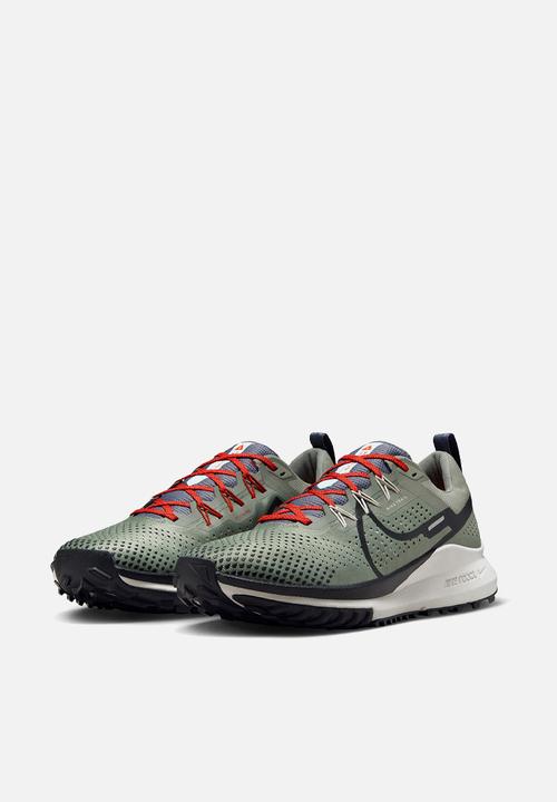 Nike - Nike pegasus trail 4 - dark stucco/black/lt orewood brn