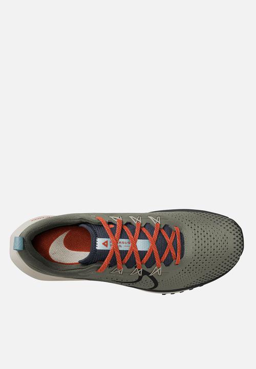 Nike - Nike pegasus trail 4 - dark stucco/black/lt orewood brn