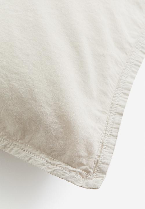 H&M - Washed cotton pillowcase - beige