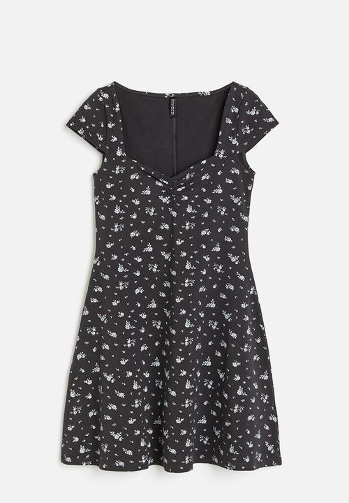 H&M - Cap-sleeved jersey dress - black