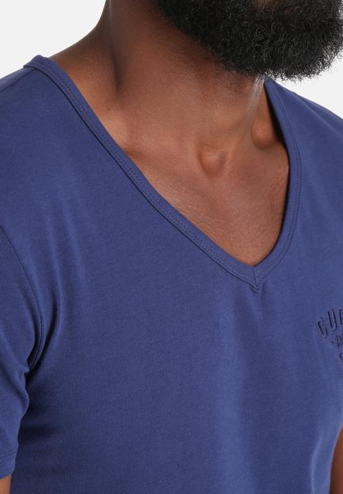 GUESS - Core Collection Tee