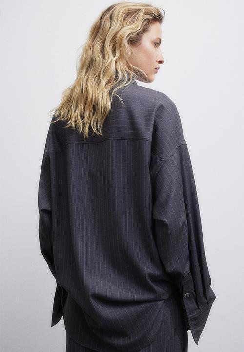 H&M - Oversized twill shirt - grey