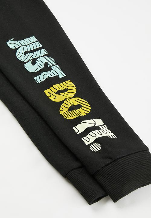 Nike - Nike trend trekker hoodie and joggers set - black & brown