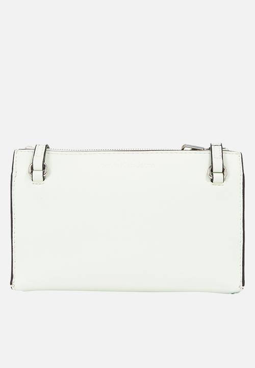 Calvin Klein - Sculpted crossbody bag - mint