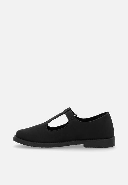 Pierre Cardin - Cara T-Bar Shoe - Black