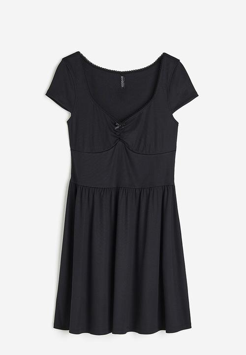 H&M - Flared-skirt ribbed dress - black