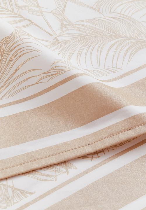 H&M - Shimmering tablecloth - white & gold 