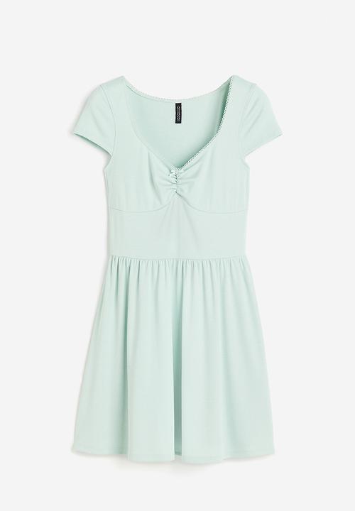 H&M - Flared-skirt ribbed dress - green