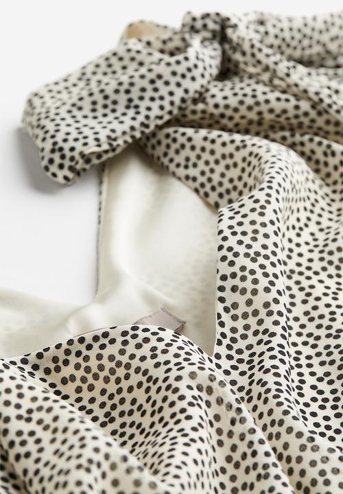 H&M - Bow-detail maxi dress - cream spotted