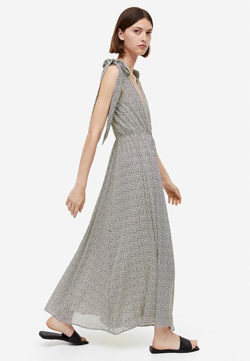 H&M - Bow-detail maxi dress - cream spotted