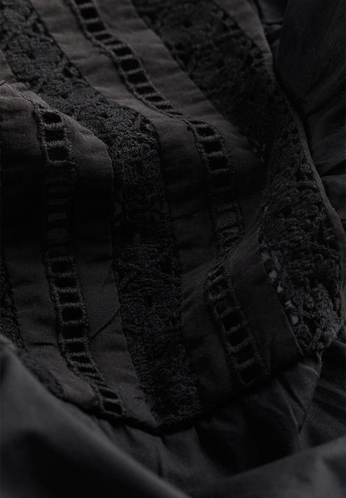 H&M - Flutter-sleeved top - black