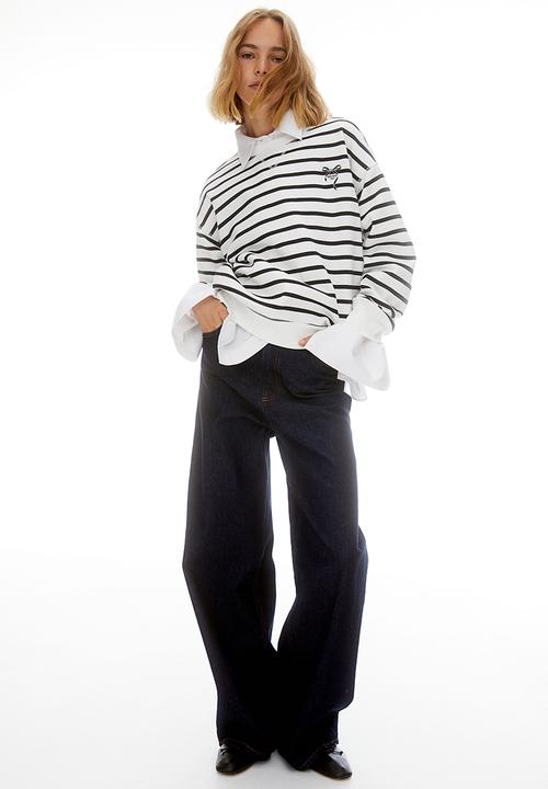 H&M - Sweatshirt - White Bow