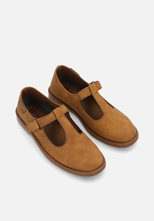 Pierre Cardin - Cara t-bar shoe - camel