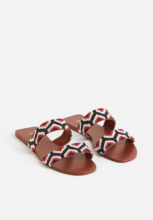 H&M - Beaded slides - Red Patterned