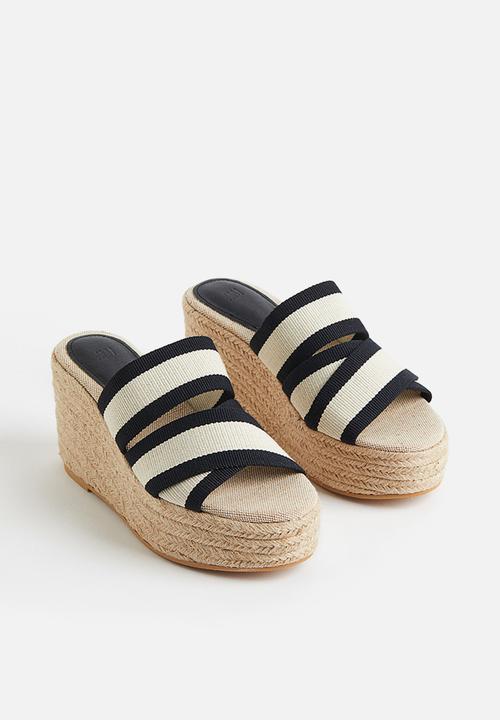 H&M - Wedge-heeled espadrilles - Black Striped