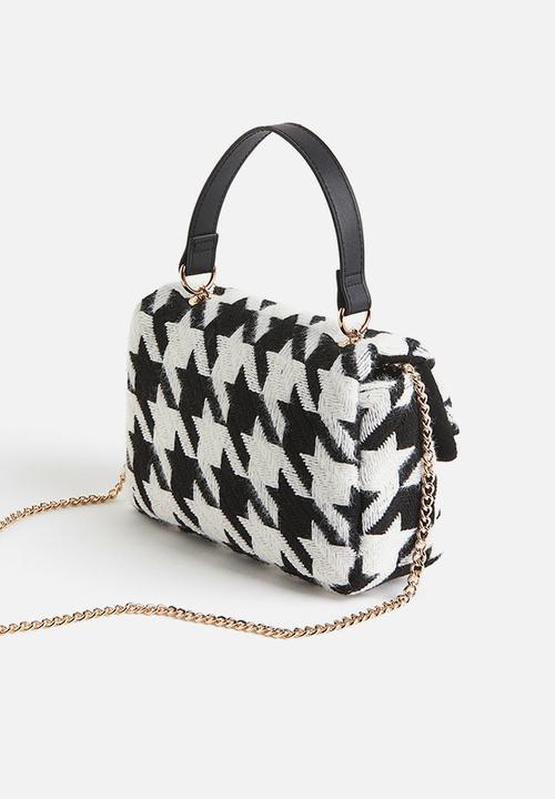 H&M - Small shoulder bag - Black Dogtooth-patterned
