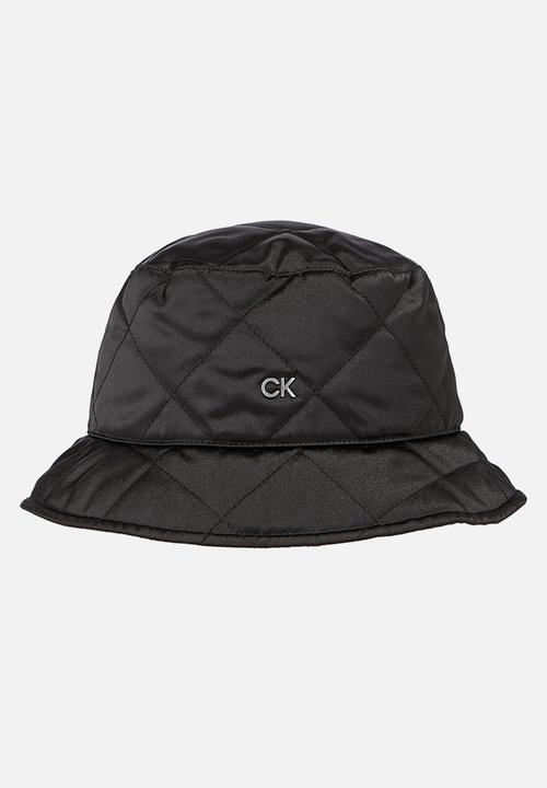 Calvin Klein - Diamond quilt bucket hat - ck black