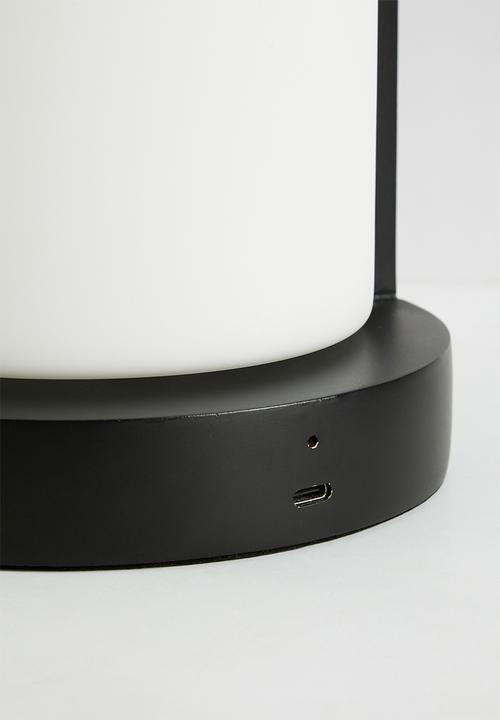Hertex Haus - Radiant light short - eclipse