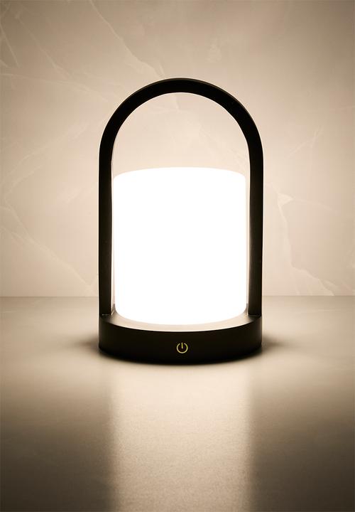 Hertex Haus - Radiant light short - eclipse